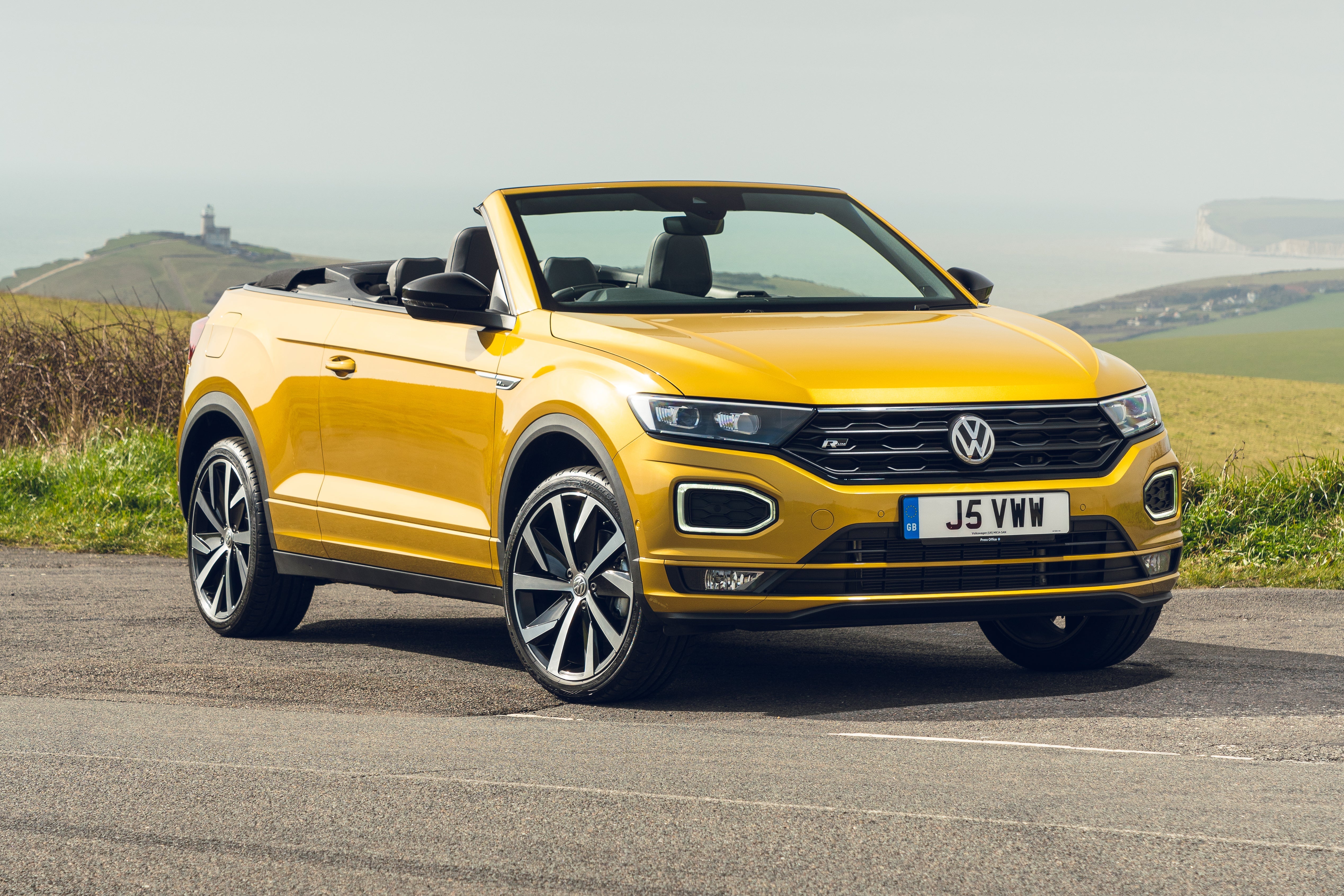 Volkswagen T-Roc Cabriolet Review 2023 | heycar